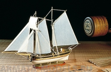 AMATI1355 Сборная модель Hannah корабль в бутылке AMATI