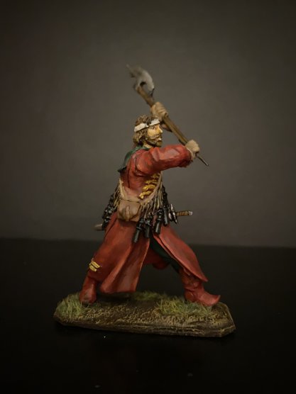 157ТБ ВИМ, пеший раненый стрелец, замахивающийся бердышом, 54 мм Три Богатыря