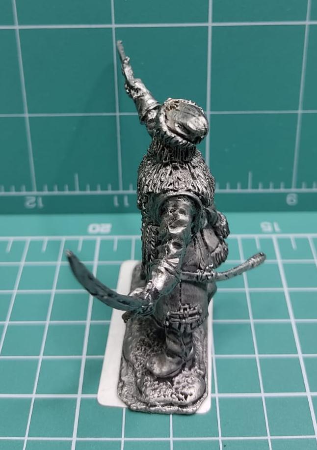 4161ТБ ВИМ, пеший стрелец  - сотник, стреляющий из пистолета Три Богатыря