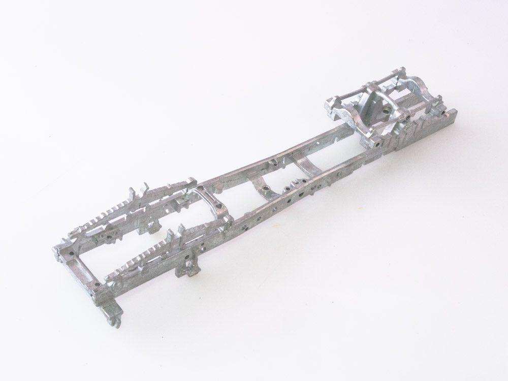 7056AVD Сборная модель КАМАЗ-65225 с полуприцепом ЧМЗАП-5247Г AVD Models