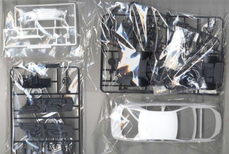 05081 Toyota Crown Athlete '15 GRS214/AWS210 Aoshima